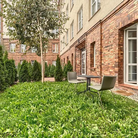 900 Ogrod W Centrum No1